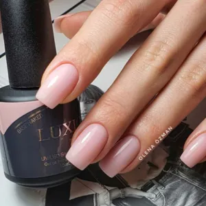 Luxio Naked Base Naked 15ml Luxio Naked Base Naked 15ml