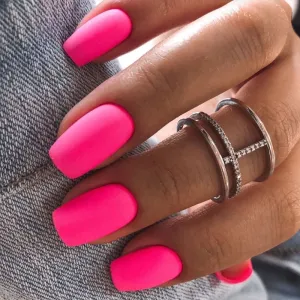 Gel Polish 62 Hot Pink Gel Polish 62 Hot Pink