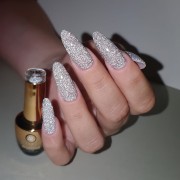Gel Polish Moonlight Disco 915 White Lady Gel Polish Moonlight Disco 915 White Lady